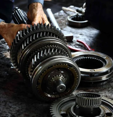  Renault, Dacia, Audi,Mercedes, BMW, Wolskvagen, Seat, Skoda, Land Rover, Fiat, Ford, Hyundai, Skoda için Şanzıman Tamiri